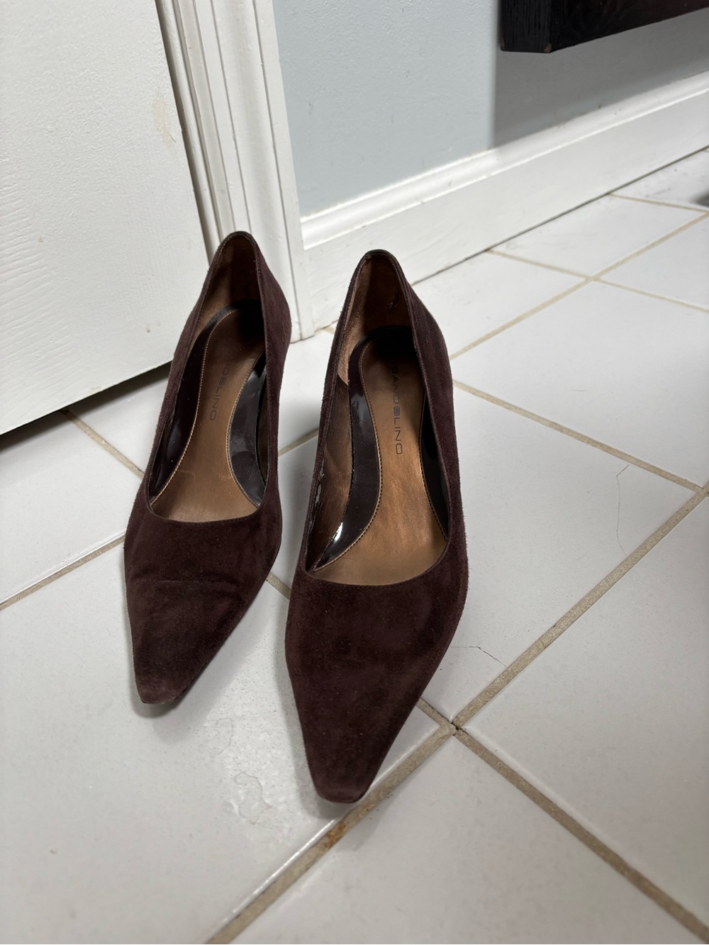 Bandolino Dark Brown Suede Pointed-Toe Pumps
